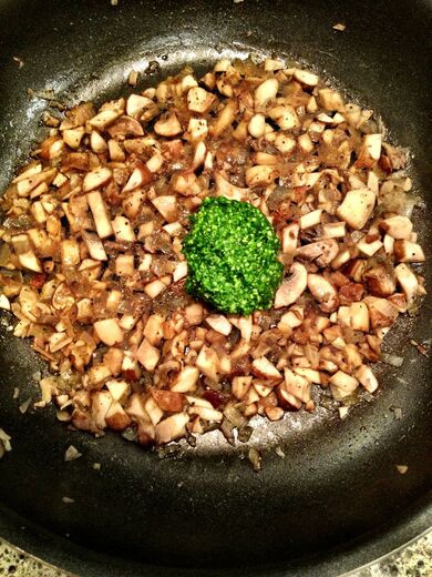 arugula-pesto-mushroom-filling