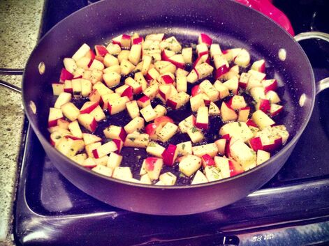 saute-apples-and-bacon